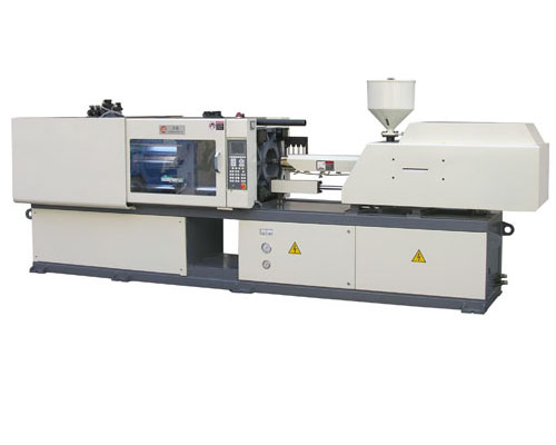 Injection molding machine 003