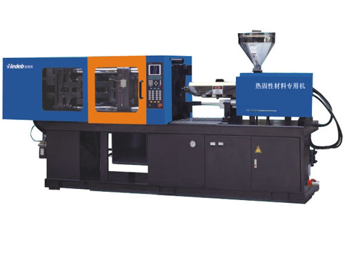 Injection molding machine 004